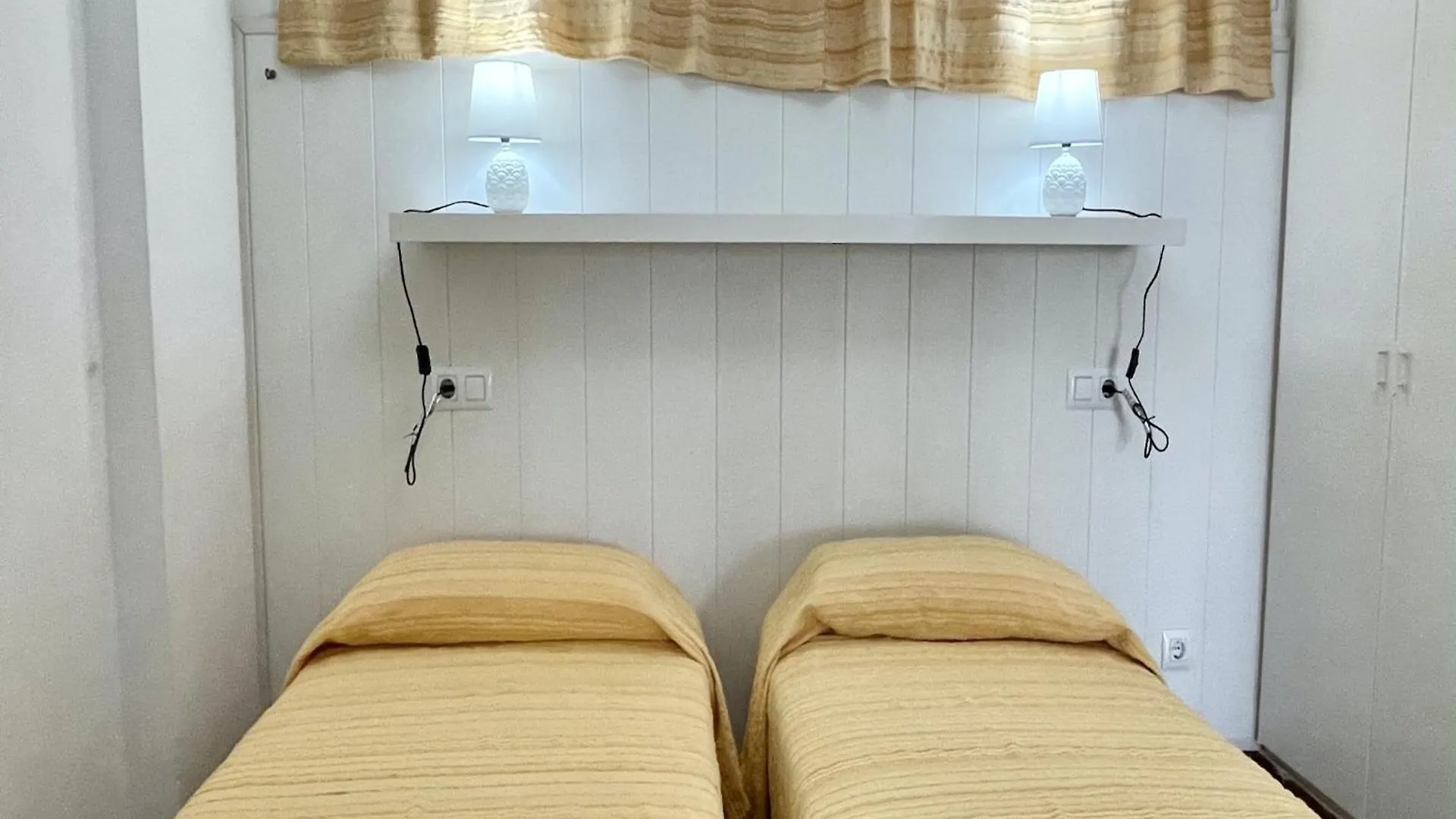 The Apartment In Estartit 레스타르티트